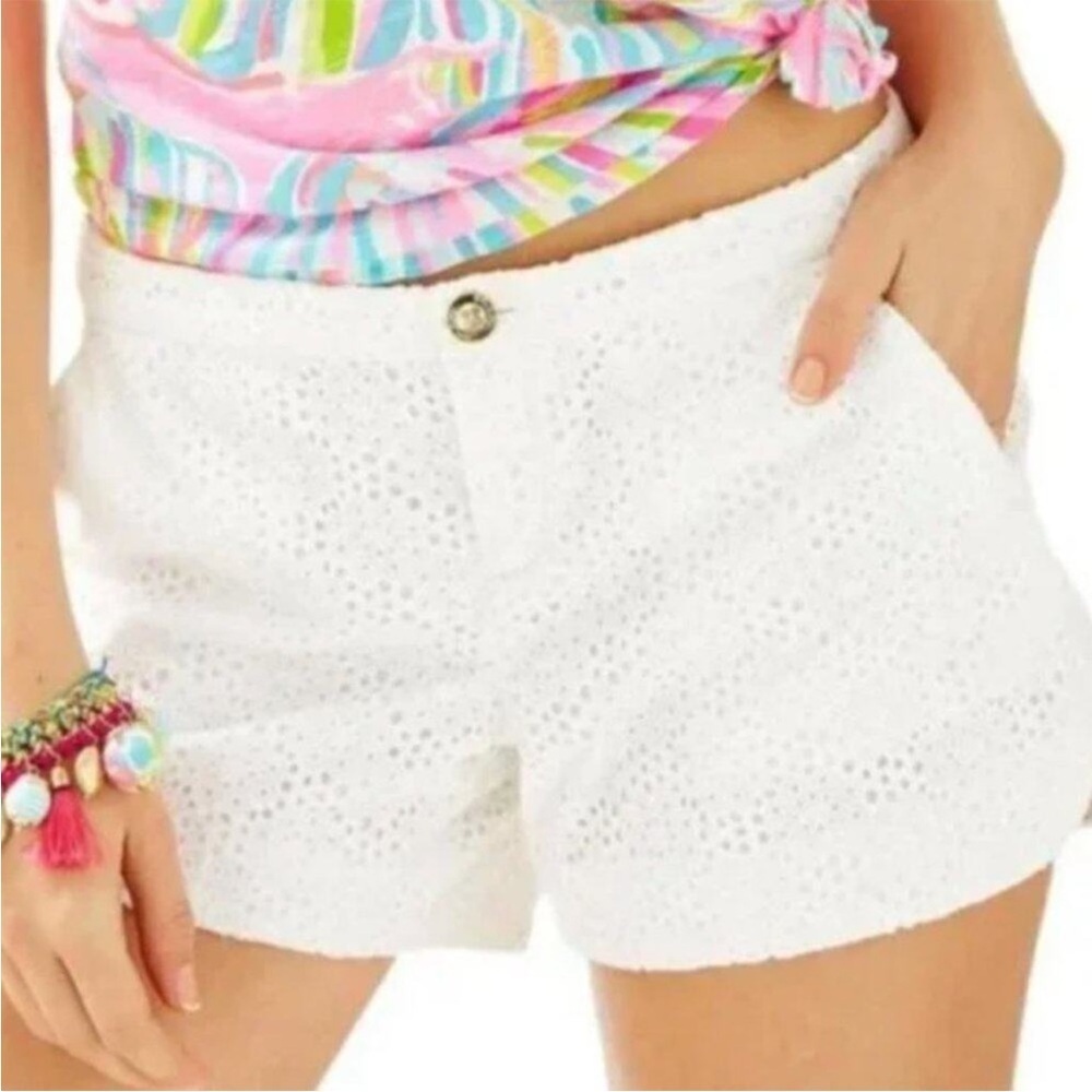 Lilly Pulitzer Adi Shorts in Resort White Pop the Bubbly Eyelet - Picture 1 of 6